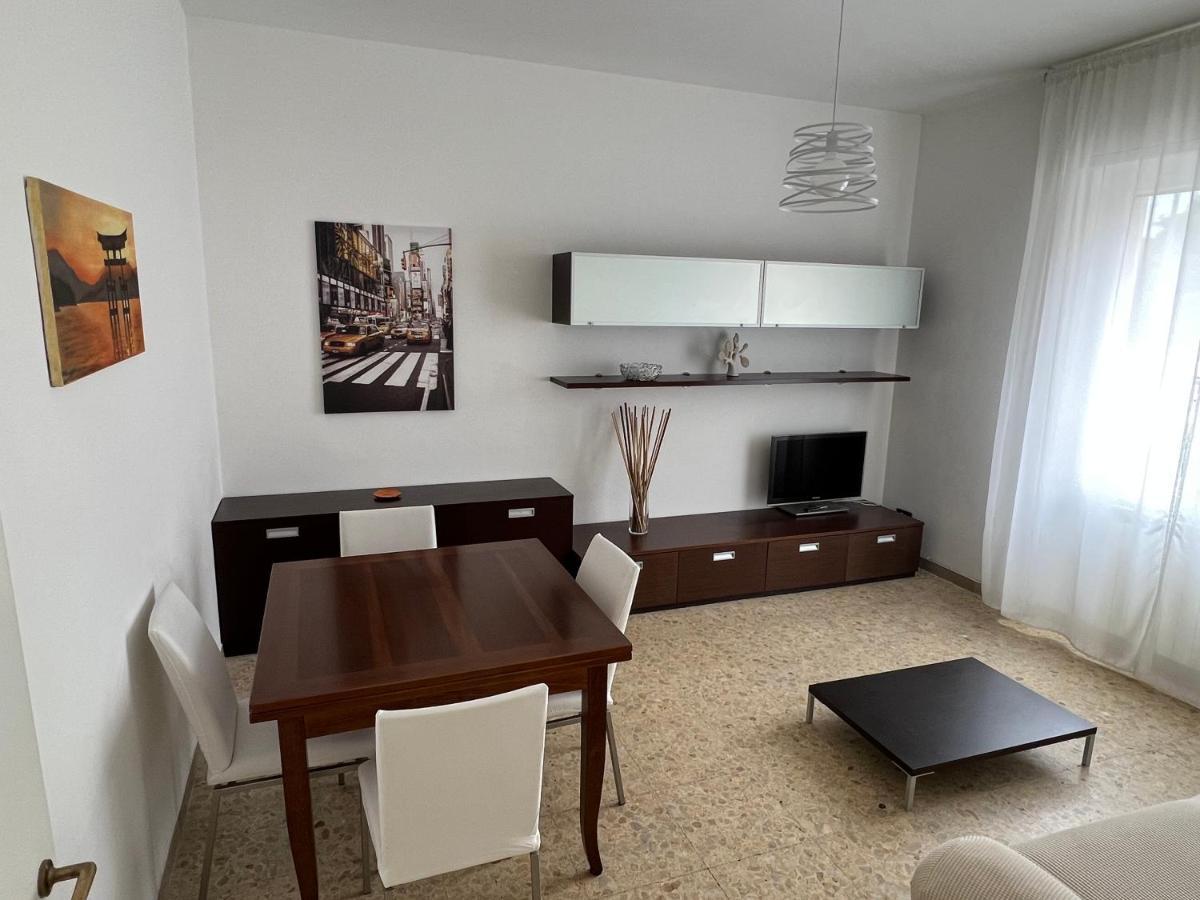 Manubella Appartamento 5 Vani Con Giardino 라스페치아 외부 사진